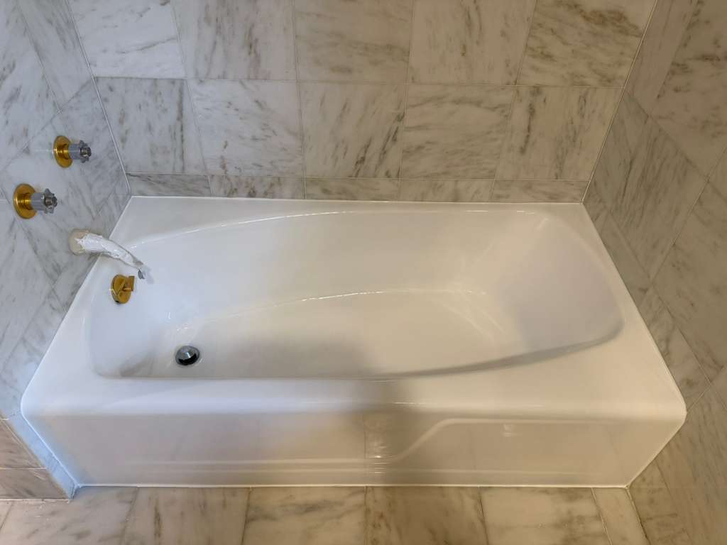 best bathtub reglazing South Windsor, CT